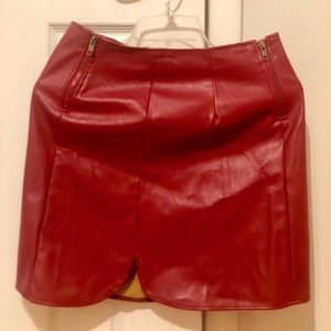 NWOT‼️SEXY LEATHER RED SKIRT♥️